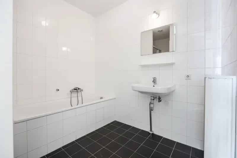 Appartement te koop Almere Stad 105m2  3 kamers balkon parkeerplaats