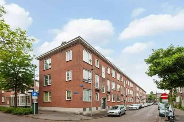 Appartement Rotterdam Carnisse 3 slaapkamers 2 balkons