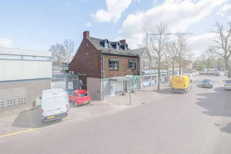Ruime Bovenwoning 4 Slaapkamers Belfeld Centrum