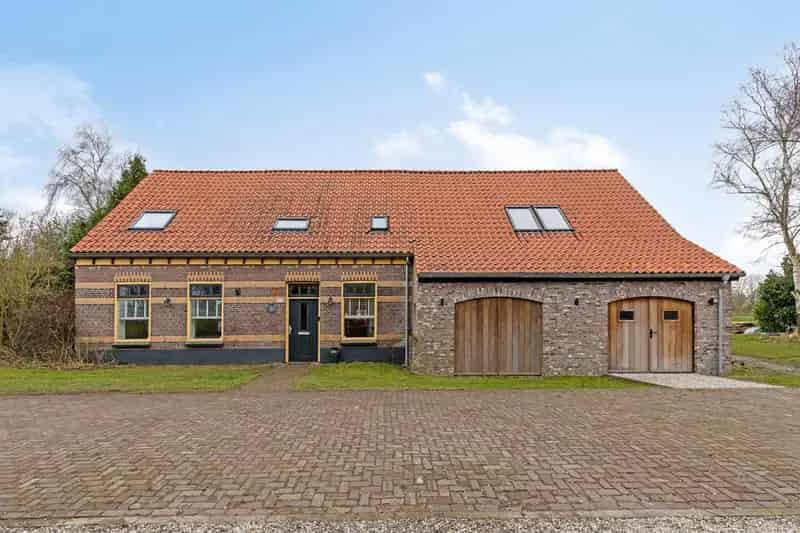 Gasloze Villa 4 slaapkamers Roosendaal Landelijk Wonen