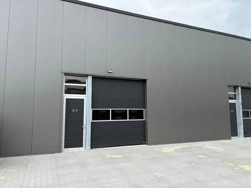 Bedrijfshal Harlingen | Zoek bedrijfshallen te huur: Curiestraat 3-7 8861 NB Harlingen 