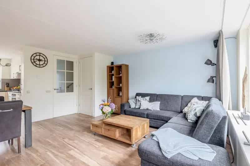 Huis te koop Berkel en Rodenrijs: hoekhuis met tuin op het zuiden