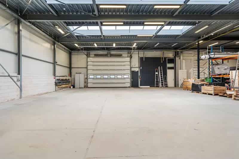 Bedrijfshal Duiven | Zoek bedrijfshallen te huur: 't Holland 29 6921 GX Duiven 