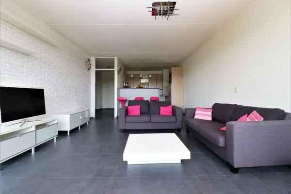 Gemeubileerd Appartement Rotterdam Zuidplein Nabij Metro