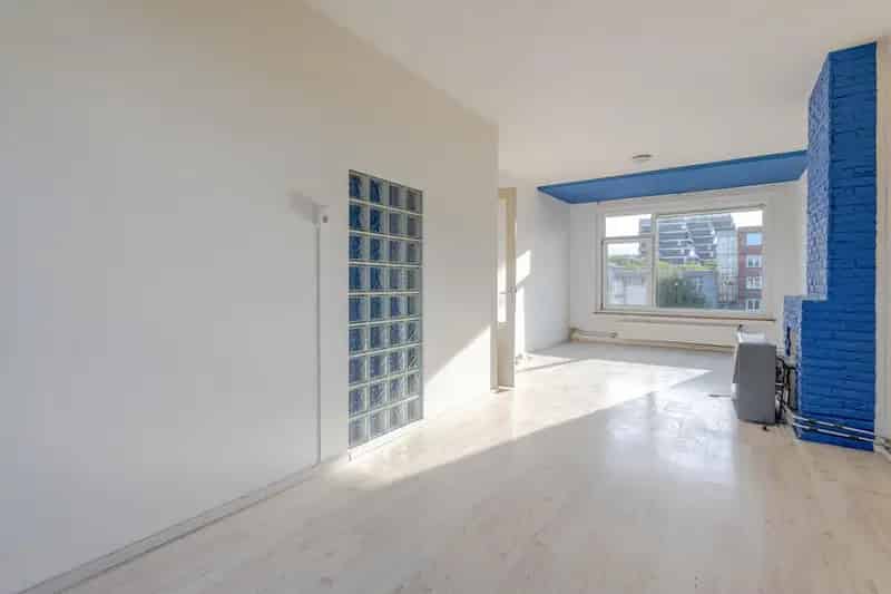 2 Kamer Appartement Hart van Zuid Ruime Berging Balkon
