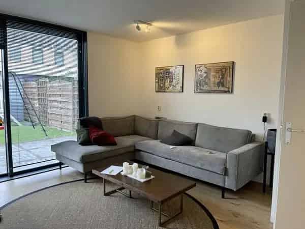 Huis Te Huur , Den Haag, Zuid-Holland