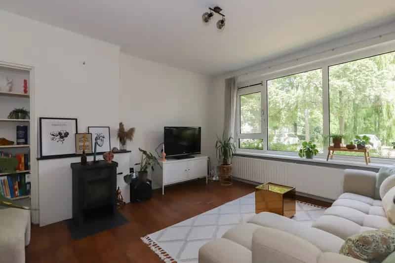3 Kamer Appartement Nijmegen Indische Buurt 84m2 Gerenoveerd