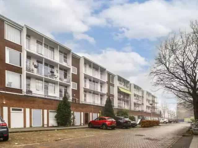 3 Kamer Appartement Amsterdam Zuid Nabij Stadionkade