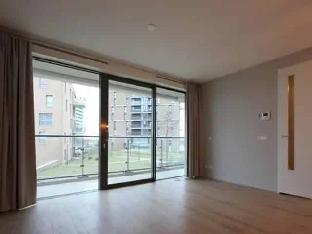 Appartement Zeeduinweg Almere Ruim Balkon Badkamer Berging Parkeergarage