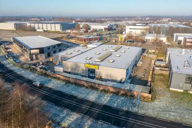 Bedrijfshal te Huur 's-Heerenberg 2333m2