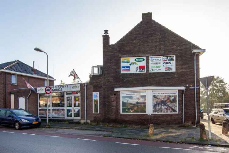 Winkel Gouda | Zoek winkels te koop: Walvisstraat 96 2802 SE Gouda [funda in business]