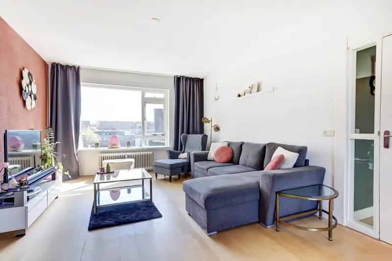 Appartement Hoogland 2 kamers ruim dakterras