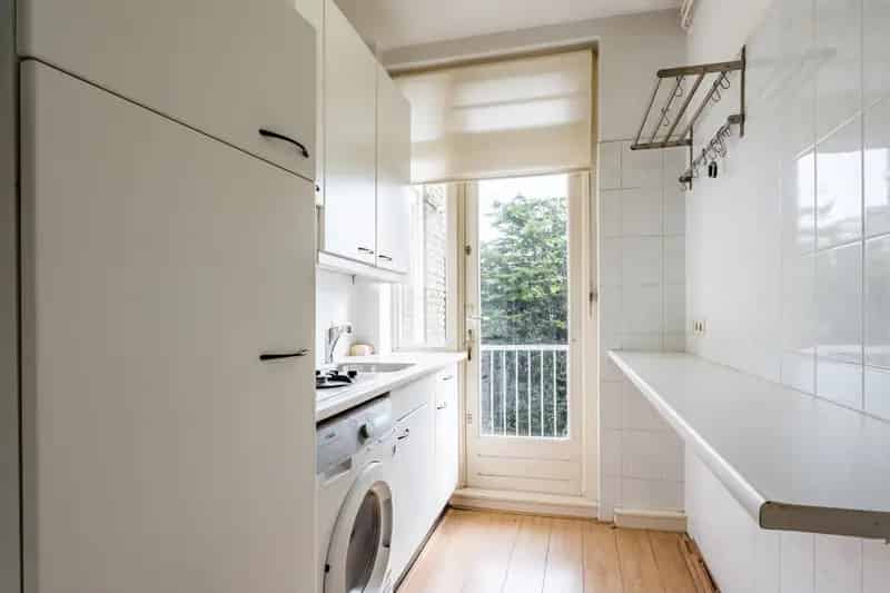 Appartement te koop Bezuidenhout: 2 slaapkamers, zonnig balkon