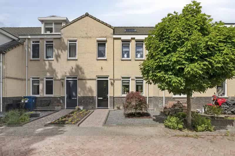 Moderne Tussenwoning Scherpenzeel 4 slaapkamers Energielabel A