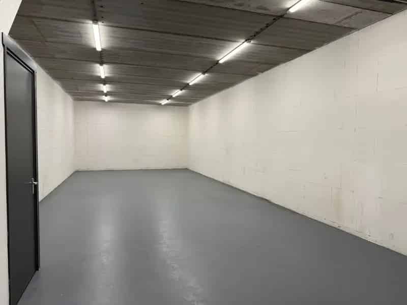 Bedrijfshal te Huur Middenmeer 188m2 Industrieweg