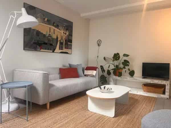 Te Huur: Gemeubileerd Appartement Maastricht 1 Slaapkamer Balkon Short Stay