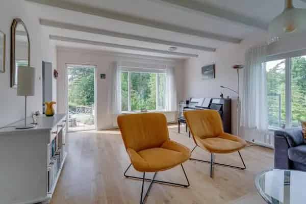 Vrijstaande Dijkwoning Hagestein Ruim Perceel Uitzicht Uiterwaarden