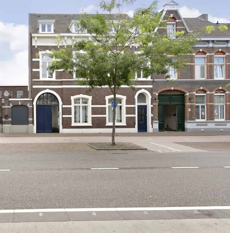 Kantoorruimte te huur Roermond 252m2 nabij station