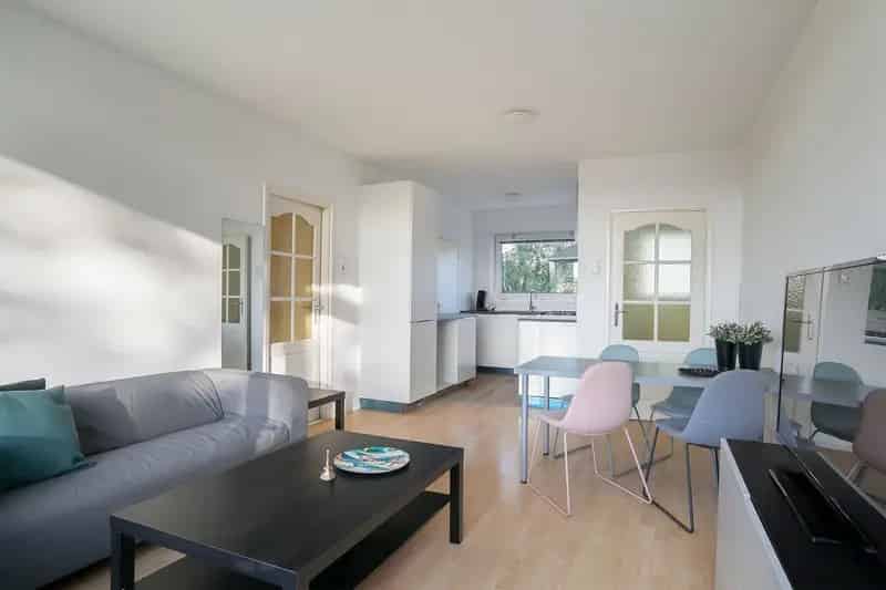 Gerenoveerd Appartement Amstelveen 3 slaapkamers Nabij Amsterdamse Bos
