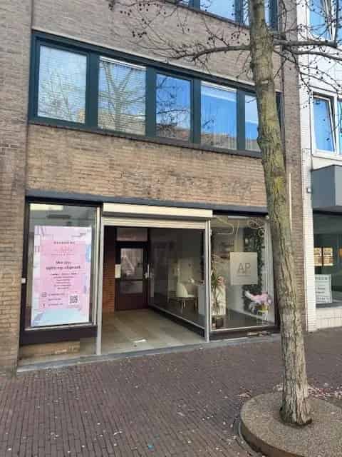 Winkel te Huur Hoensbroek Centrum 60m2