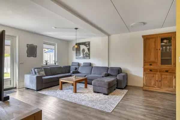 Ruime 2-onder-1-kapwoning Goes 4 slaapkamers tuin zuidwesten energielabel A