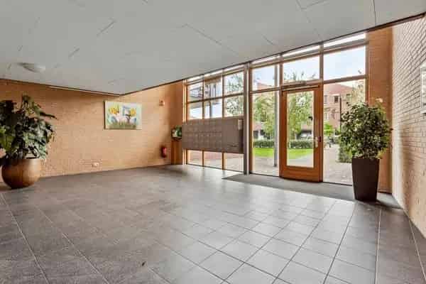 Gemeubileerd 3-kamer appartement Poelgeest 95m2