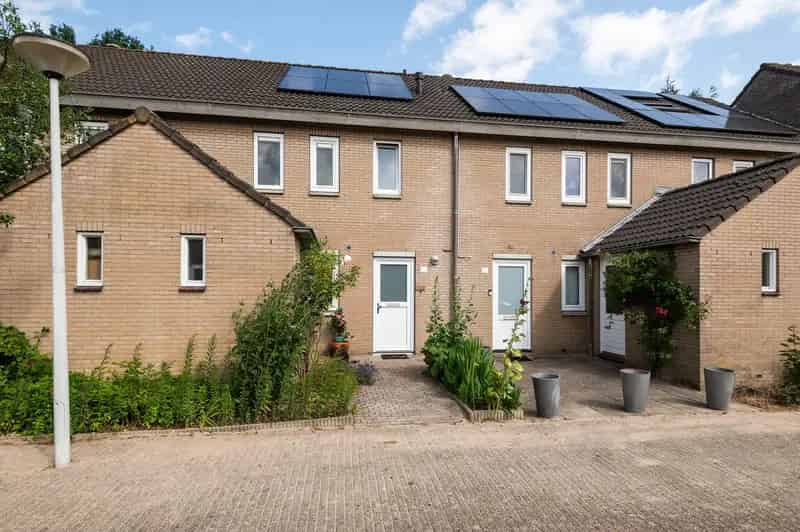 Amsterdam: Ruime Familiewoning nabij Centraal Park