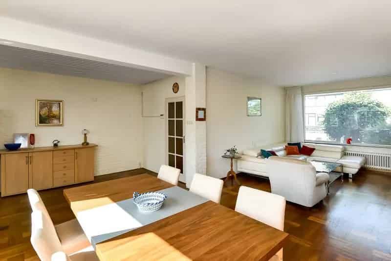 Huis te koop Elst 4 slaapkamers kindvriendelijke wijk