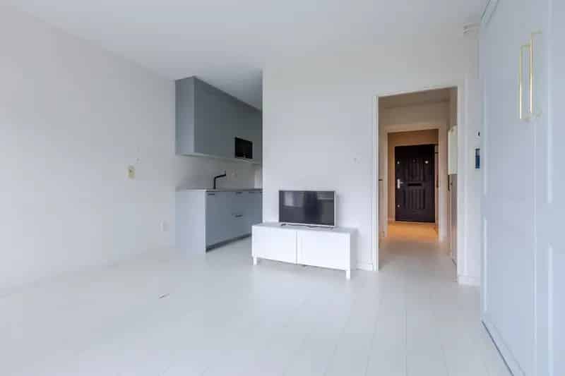 Amsterdam Appartement te koop: Instapklaar 1-kamer appartement met balkon