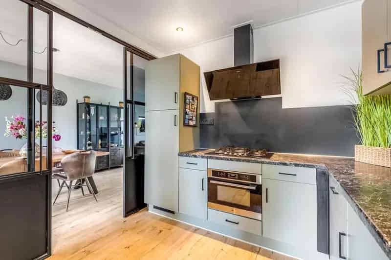 Hoekwoning Arnhem - Ruime Tuin Garage Zonnepanelen