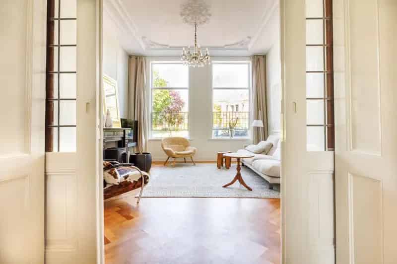 Huis te koop Witte Singel Leiden 6 slaapkamers wellness tuin monument
