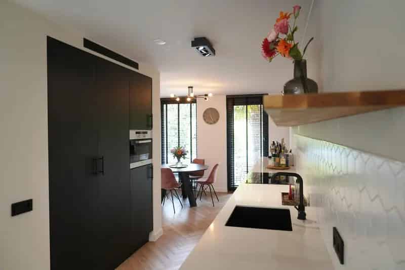 Luxe woning te koop Reeshof 3 slaapkamers modern keuken badkamer