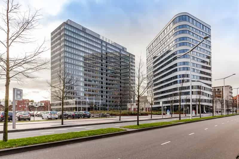 Kantoorruimte Den Haag - The Monarch - 17193 m²