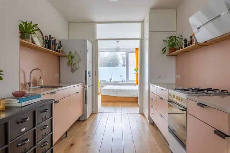 Benedenwoning Oud Mathenesse Tuin 54m2 Gerenoveerd