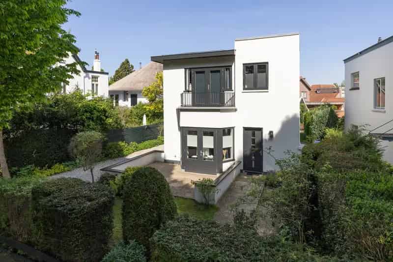 Vrijstaande Villa te Koop Bilthoven 3 Slaapkamers Grote Tuin