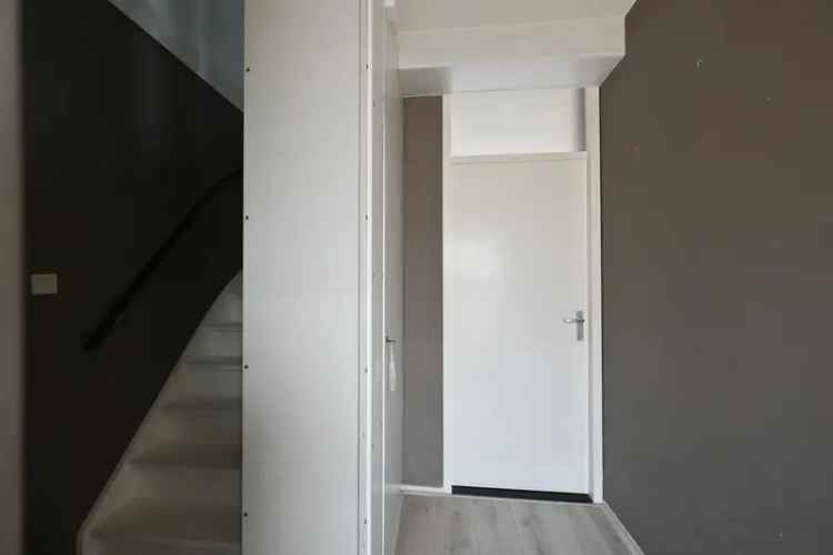 Te Koop: Ruime Tussenwoning 3 Slaapkamers Koog aan de Zaan