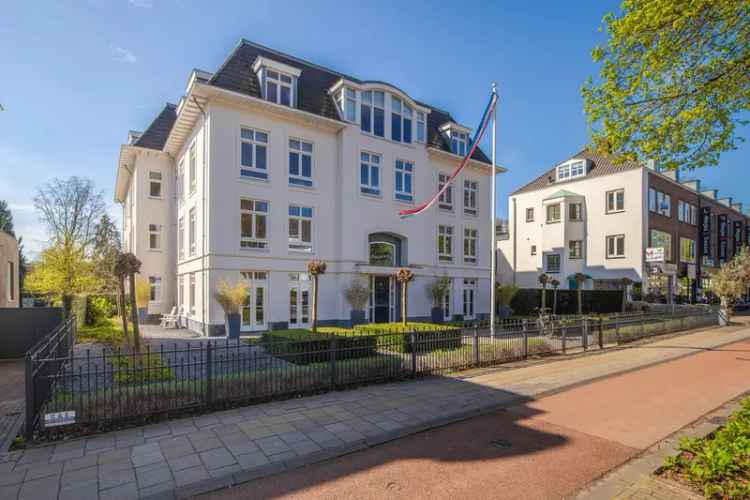 Modern Appartement Oosterbeek Centrum Zonnig Balkon