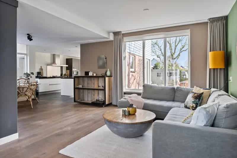 Huis te koop Berlicum Molenstraat: Ruime 4 slaapkamer woning