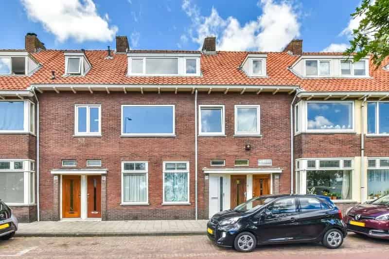 Appartement Haarlem Vondelweg: Licht Bovenhuis met Prachtig Uitzicht