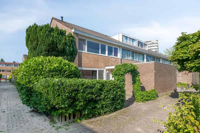 Huis te koop Purmerend 4 slaapkamers luxe badkamer