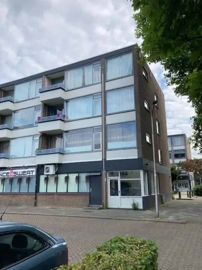 Tussenwoning Van Hogendorpstraat 44