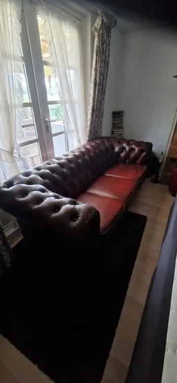 Bankstel te koop donkerrood