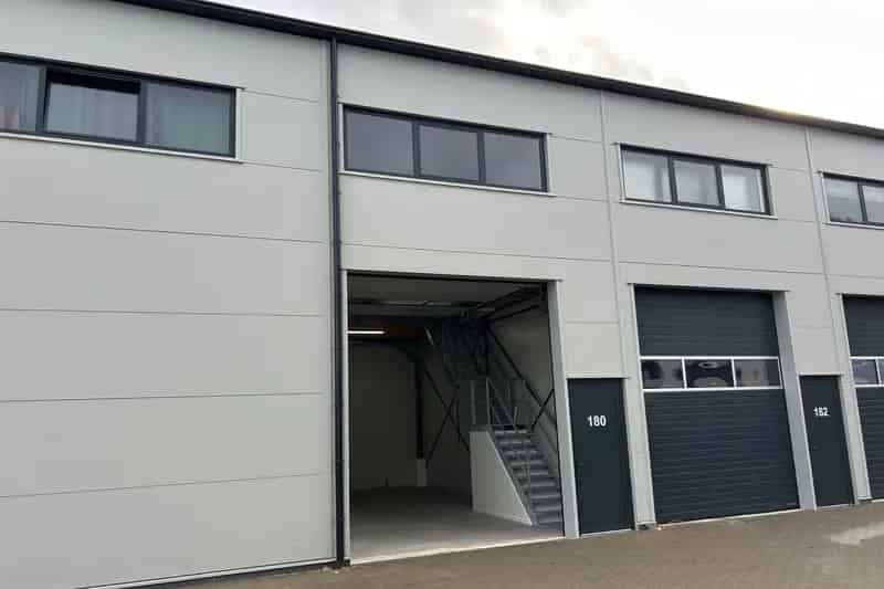 Bedrijfshal Zuidbroek 100m2 te huur