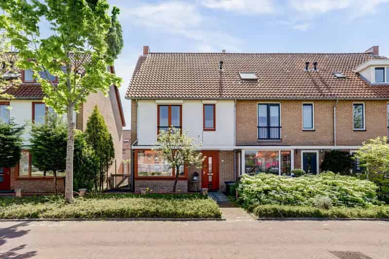 Huis te koop Aalsmeer 5 slaapkamers Energielabel A 14 zonnepanelen