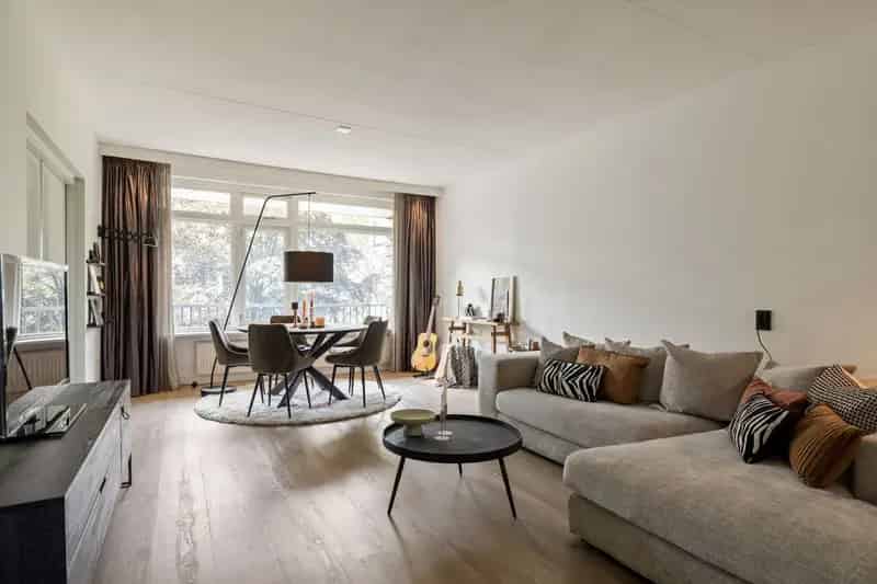 Luxe Appartement Amsterdam Noord 67m2 gerenoveerd 2021