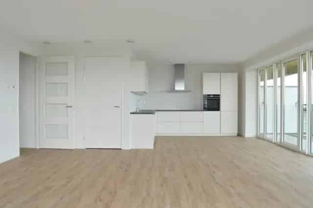 Rotterdam Centrum bovenwoning 3 kamers 94m2 te huur