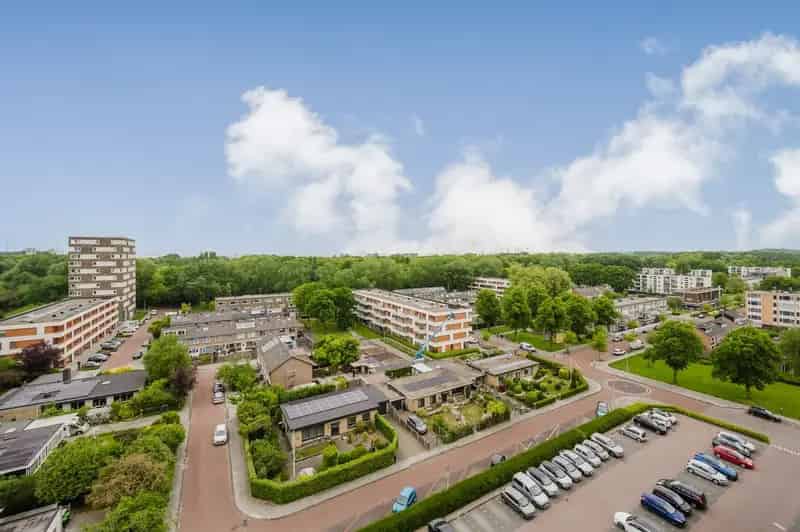 Ruim Appartement 10e Verdieping Prachtig Uitzicht Spijkenisse