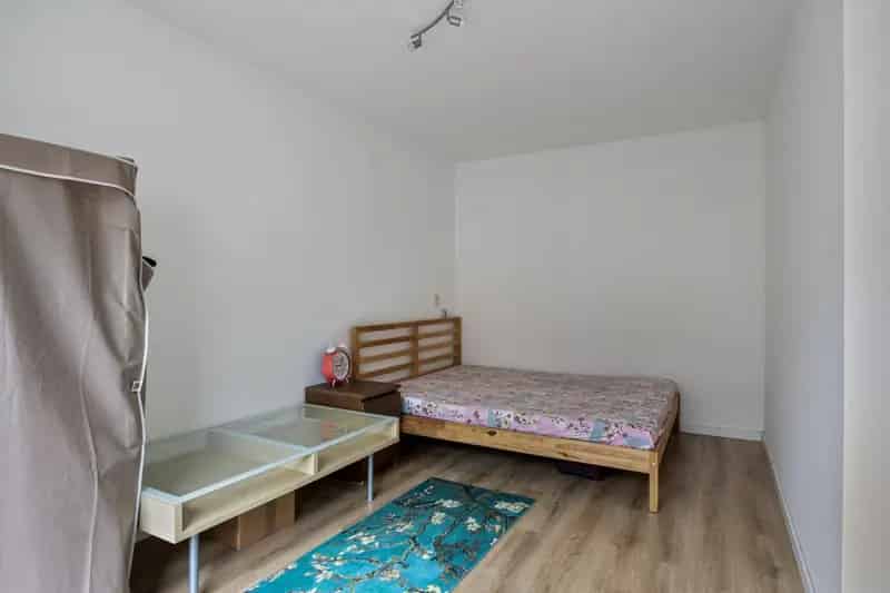 4 Slaapkamers Oosterflank Rotterdam Gezinswoning 2 Parkeren