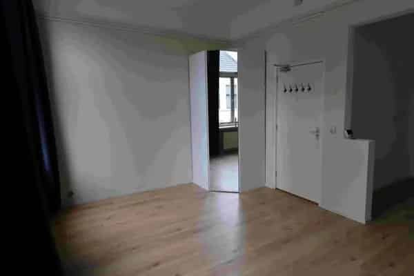 Studentenappartement Breda Haagdijk: Licht & Ruim 2-kamer met Dakterras