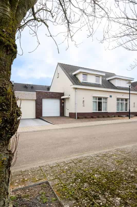 Levensloopbestendige Semi-Bungalow Hoensbroek